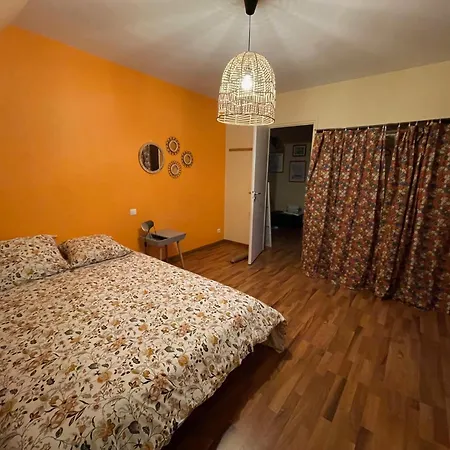 بيت للعطل Jolie Maison De Avec Vue Magnifique Sur Le Jardin